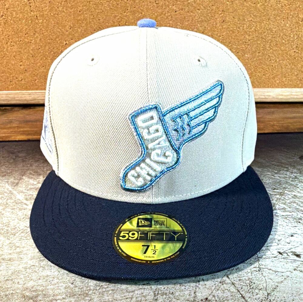 Exclusive New Era 59FIFTY White/Black GITD Fitted Baseball Hat Size 7 1/2